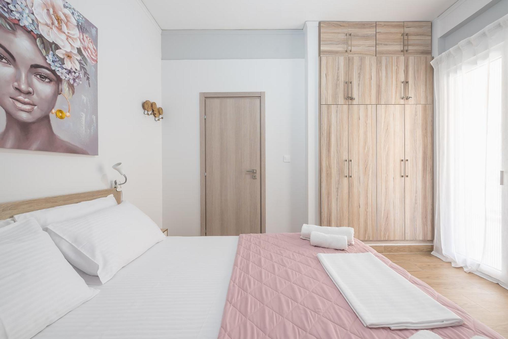 Apartment Dipejo Luxurious Penthouse Lycabettus Hill View Very Close To Syntagma Square And Kolonaki Athens