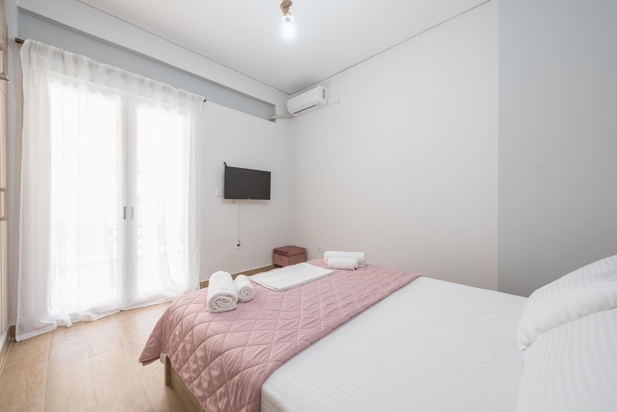 Apartment Dipejo Luxurious Penthouse Lycabettus Hill View Very Close To Syntagma Square And Kolonaki Athens