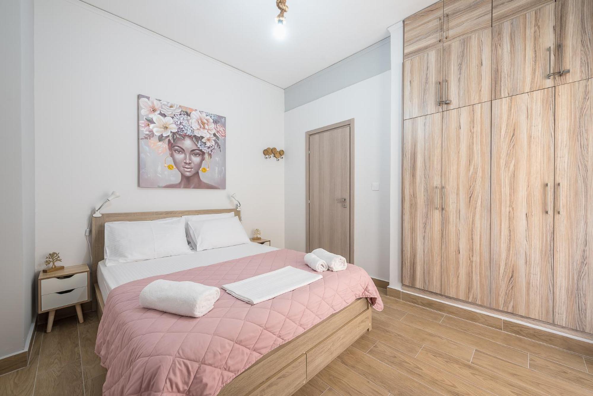 Apartment Dipejo Luxurious Penthouse Lycabettus Hill View Very Close To Syntagma Square And Kolonaki Athens